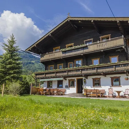 Апартаменты Weberhof 4 Бриксен-им-Тале