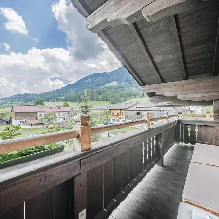 Weberhof 4 Апартаменты Бриксен-им-Тале