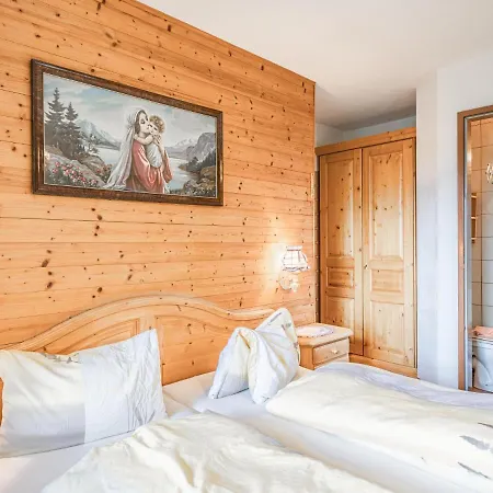 Апартаменты Weberhof 4 Бриксен-им-Тале