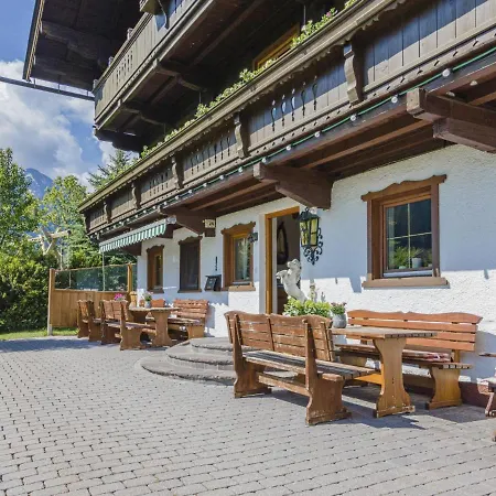 Weberhof 4 Apartment