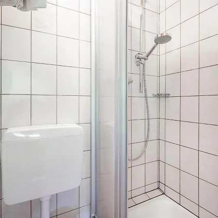 Weberhof 4 Апартаменты Бриксен-им-Тале