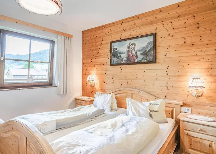 Apartment Weberhof 4 *